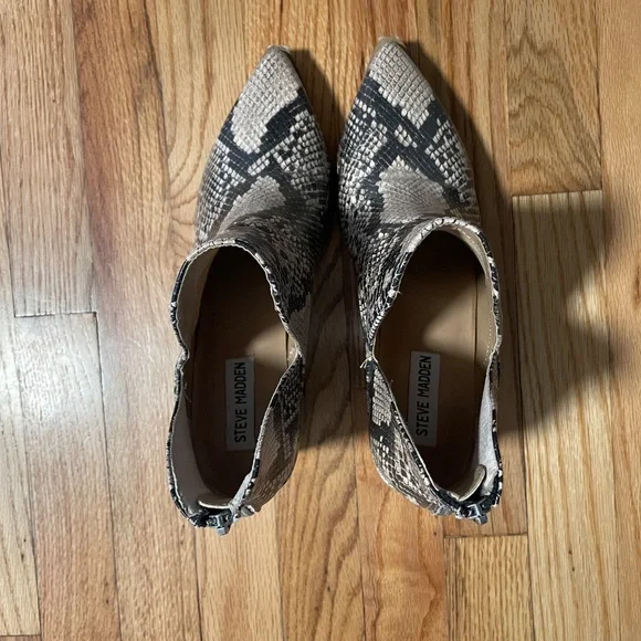Steve Madden- Snake Print, Block Heel Ankle Boots - Picture 3 of 5